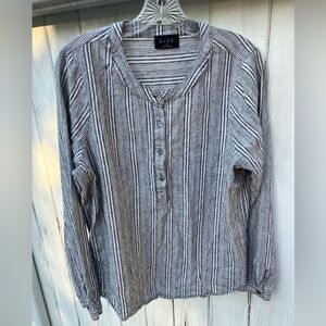 B.L.E.U. Blue and White Striped Linen Blend Top Size XL